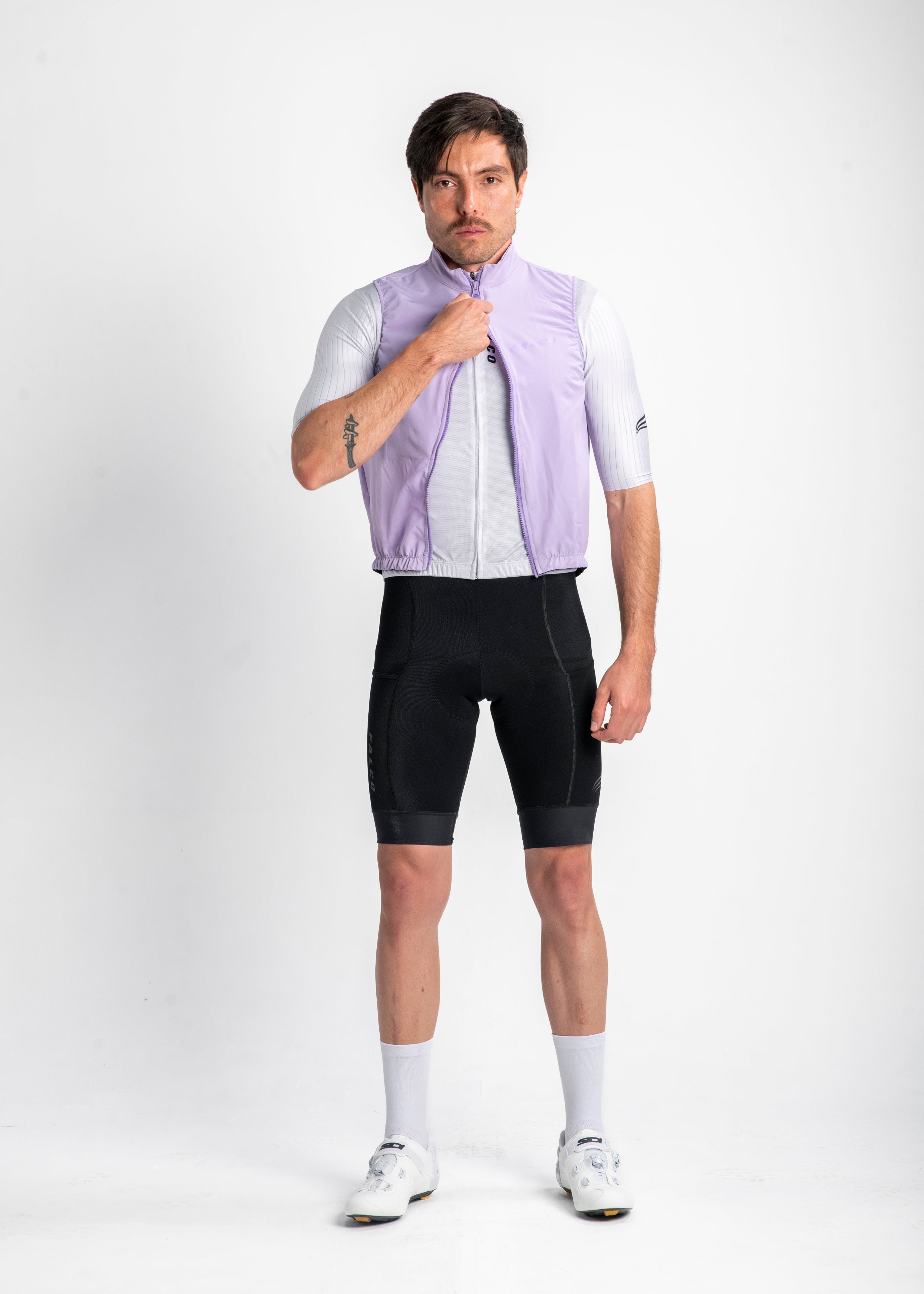 CHALECO CORTAVIENTOS IMPERMEABLE LILA