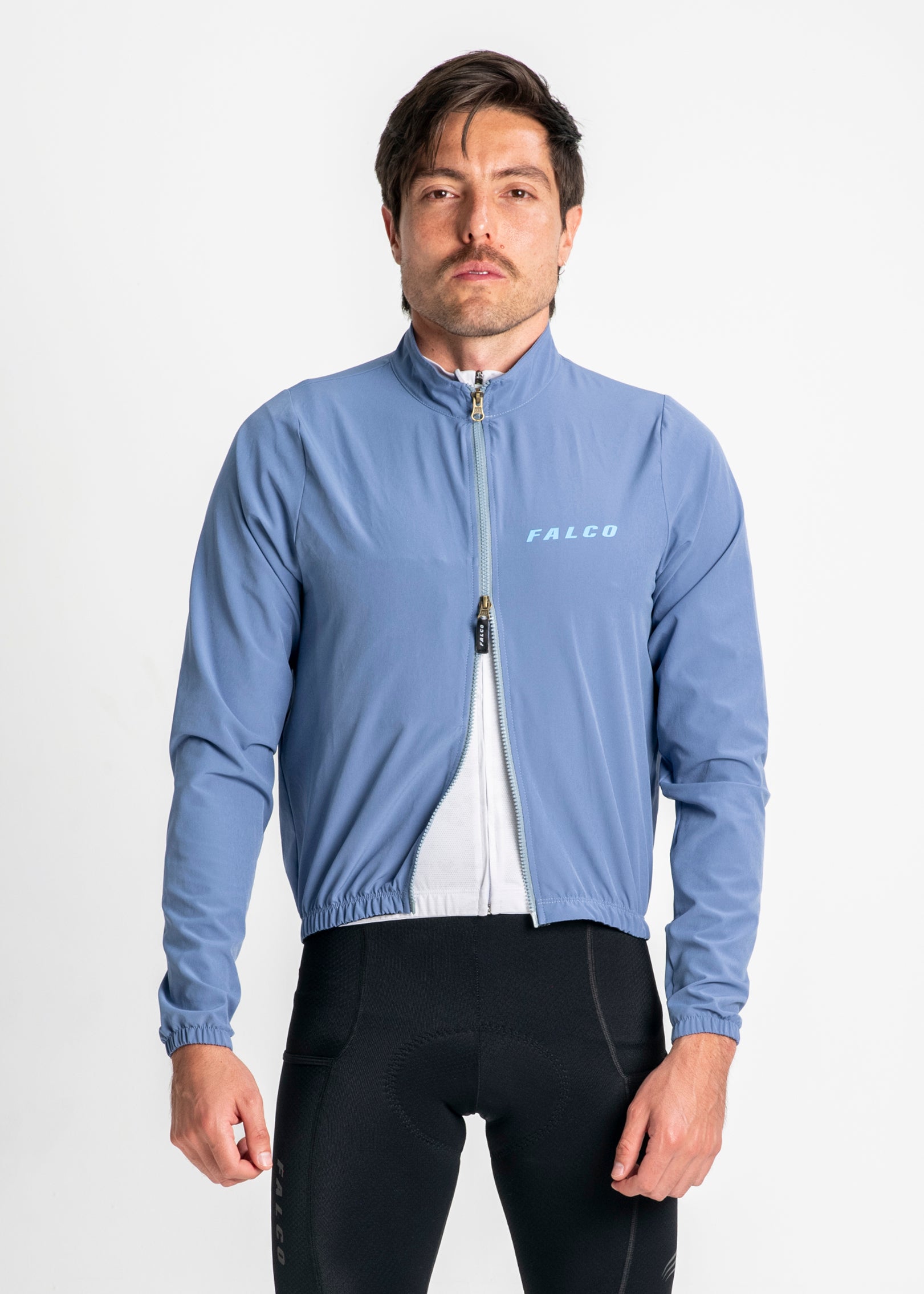 CORTAVIENTOS IMPERMEABLE AZUL CELESTE