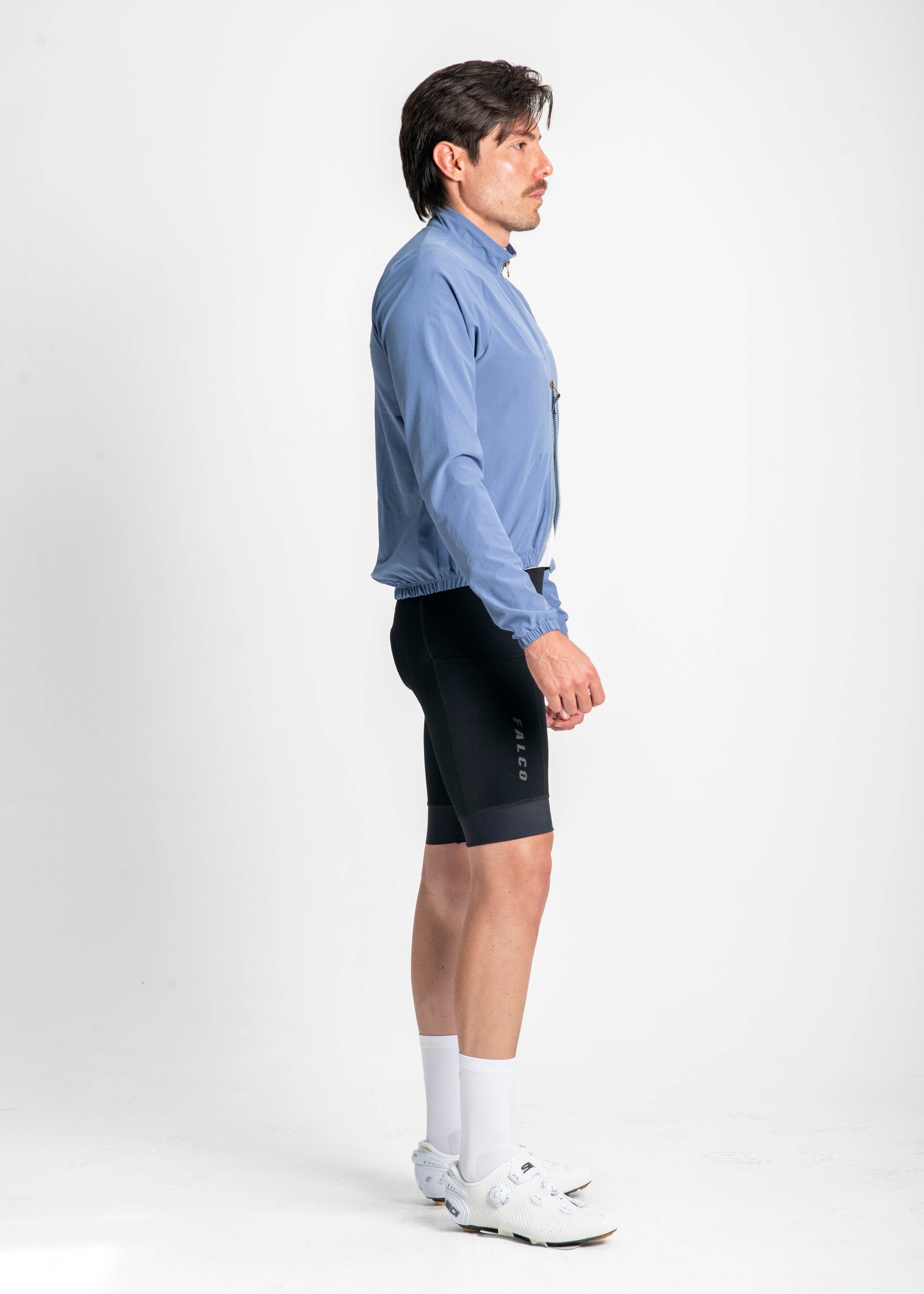 CORTAVIENTOS IMPERMEABLE AZUL CELESTE