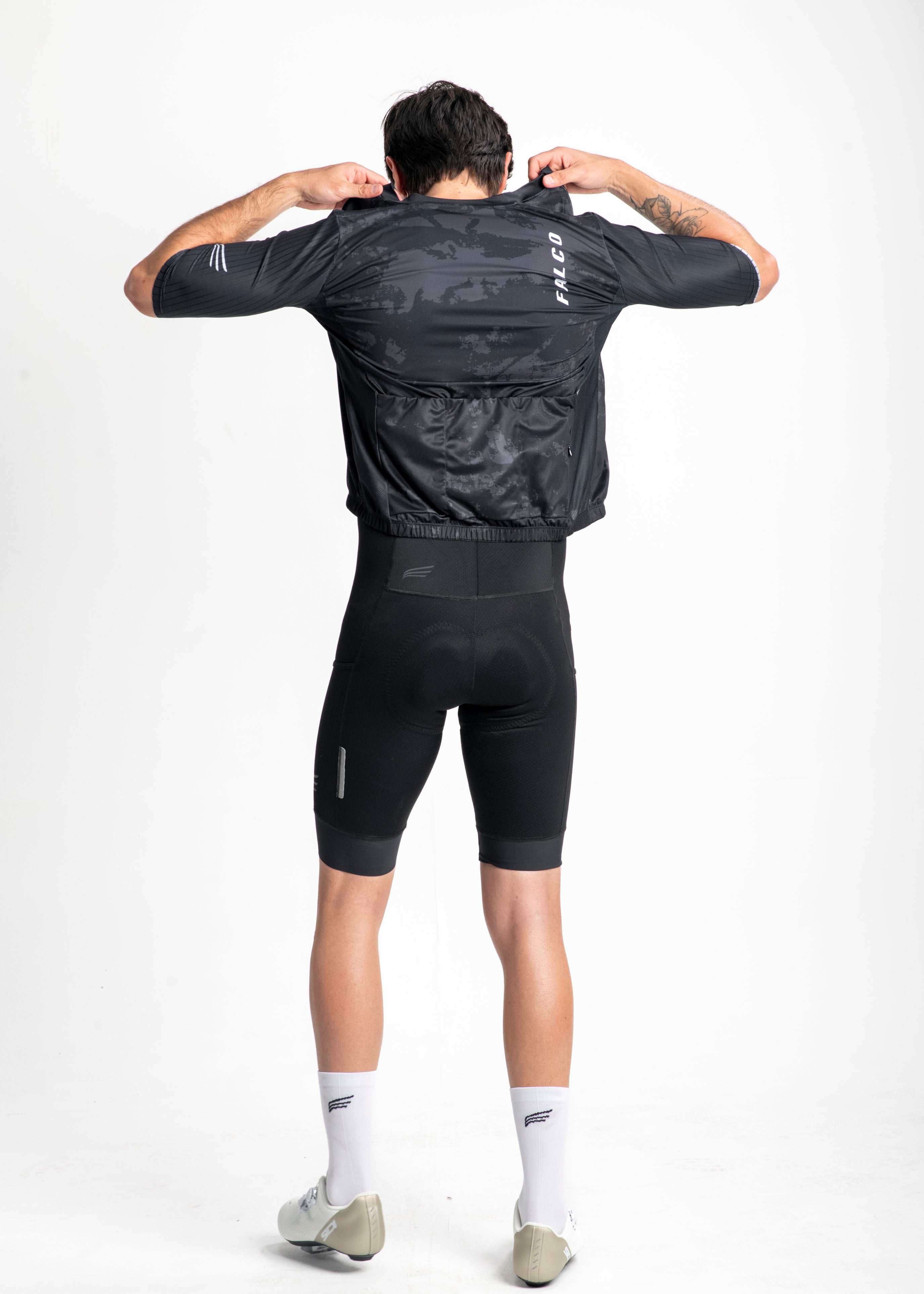 JERSEY MANGA CORTA NEGRO