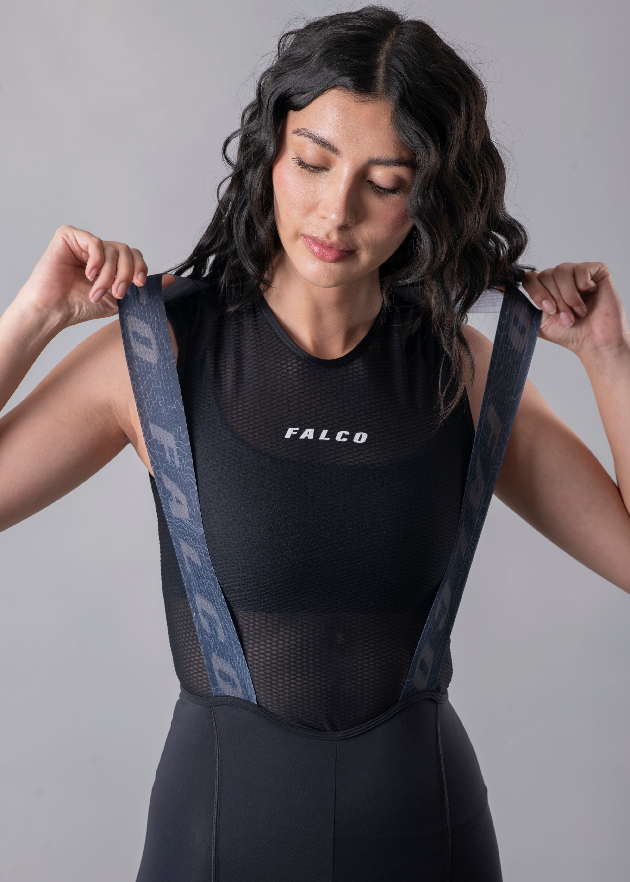 BASE LAYER BLACK WOMAN