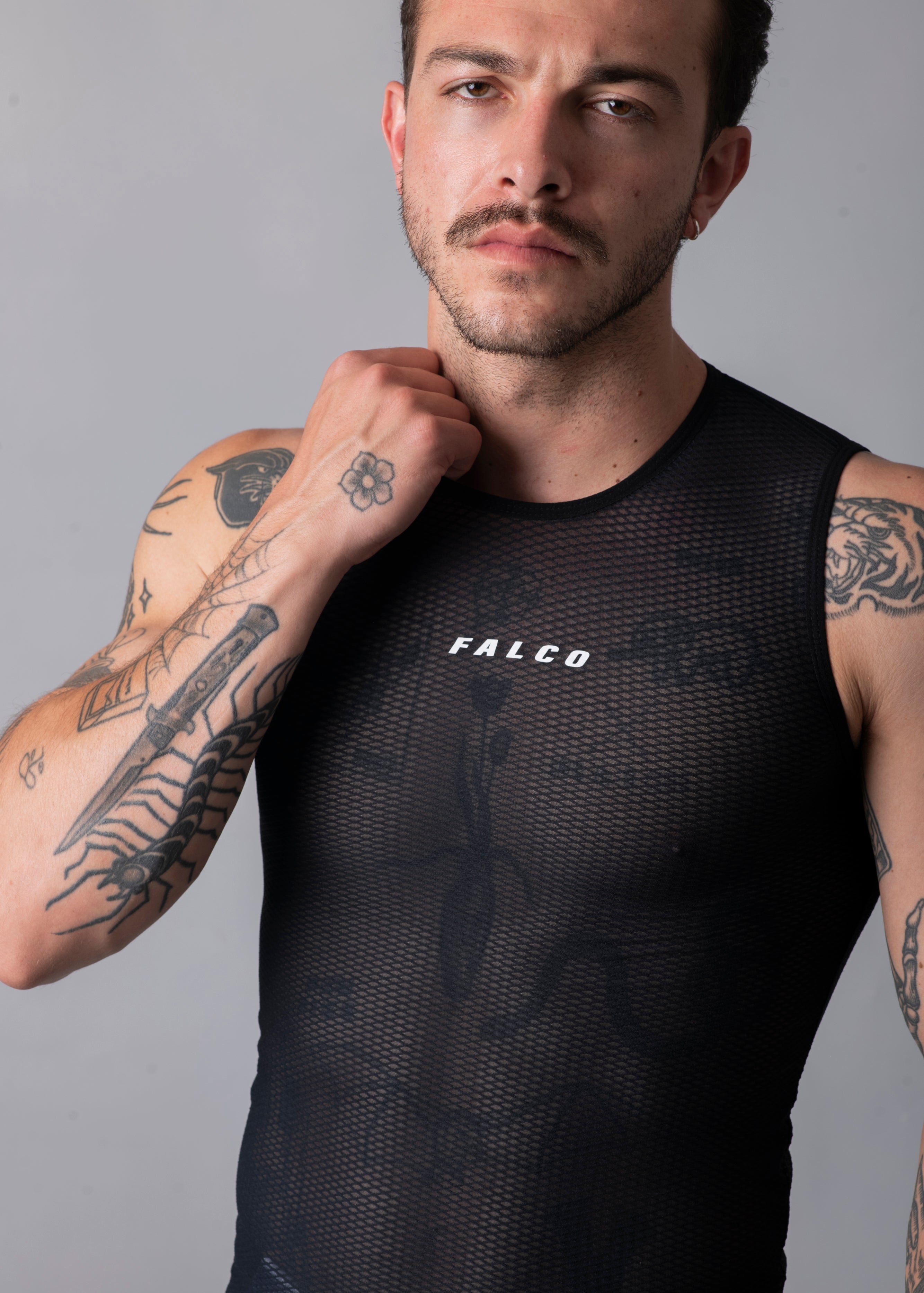 BASE LAYER BLACK