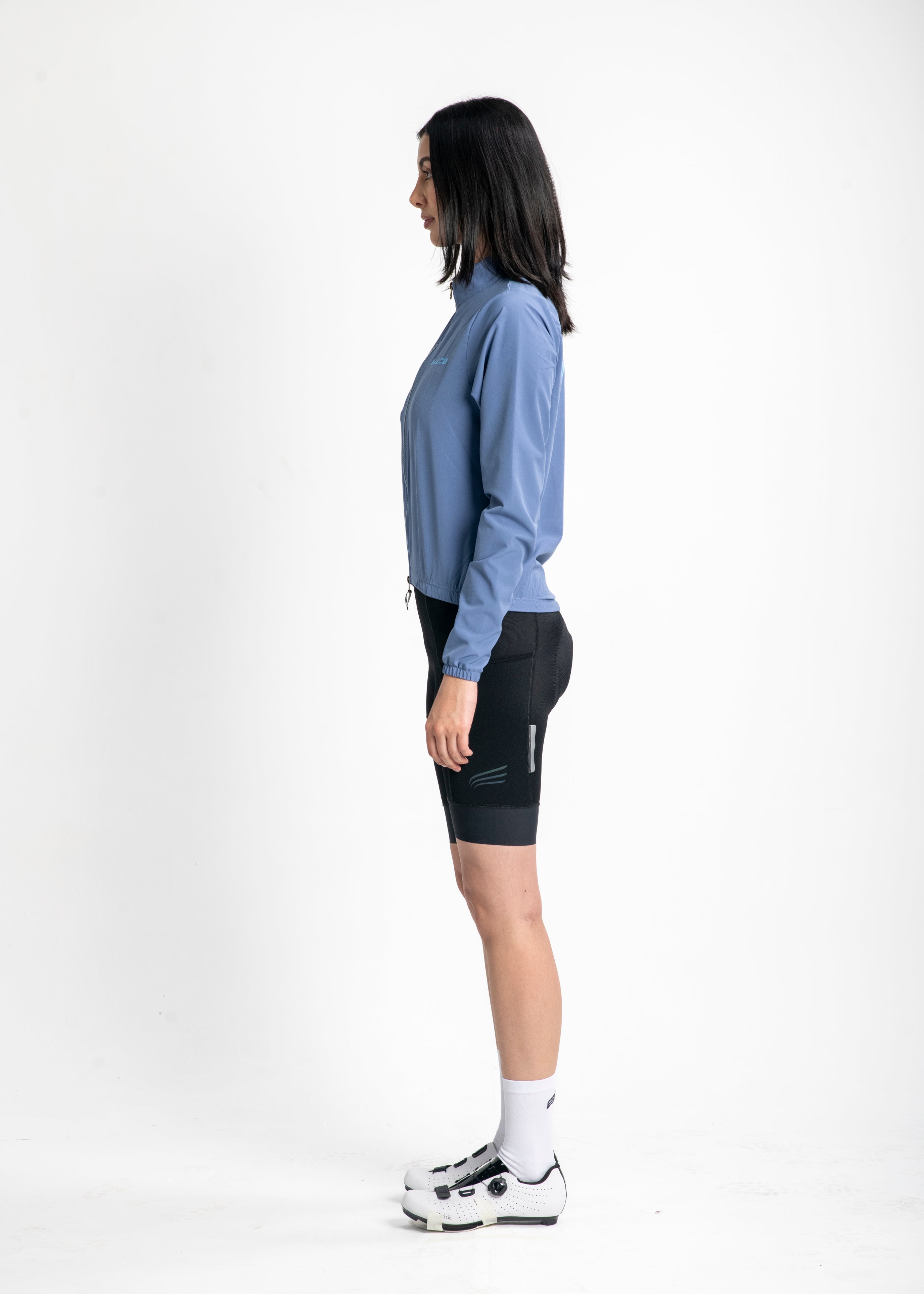 CORTAVIENTOS IMPERMEABLE AZUL CELESTE