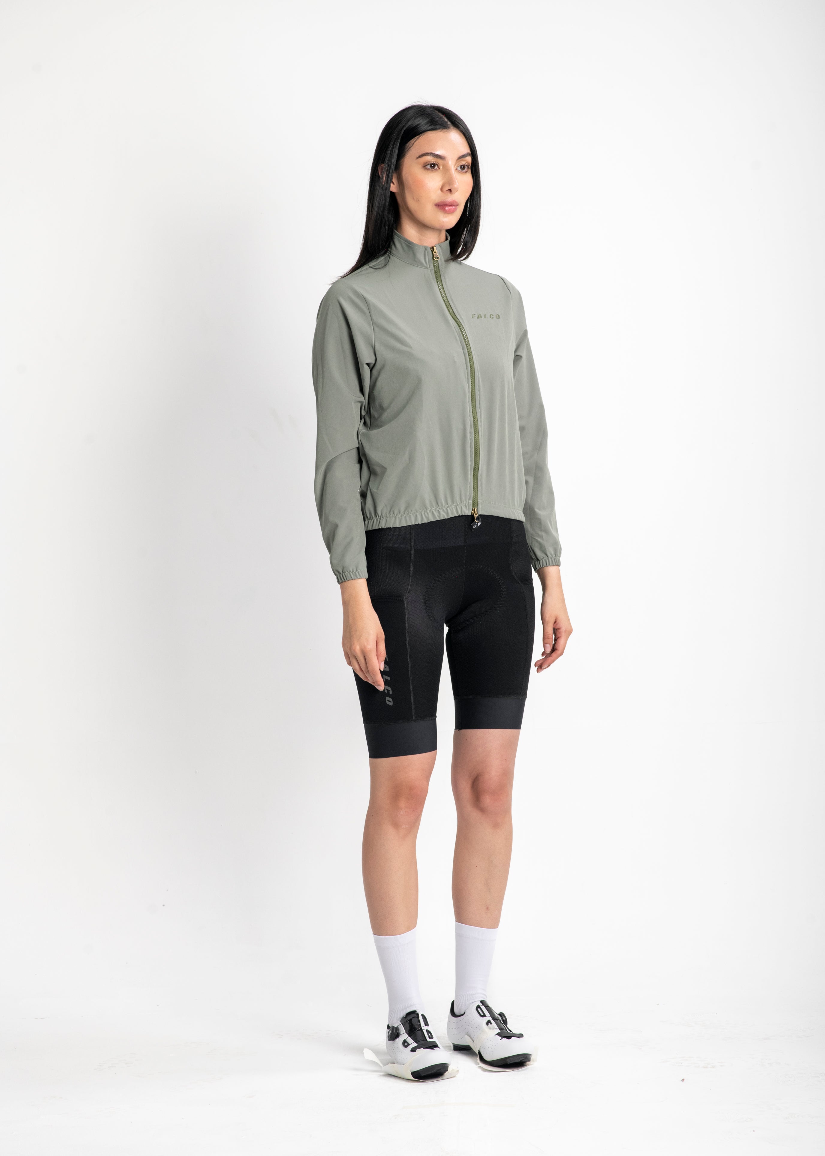 CORTAVIENTOS IMPERMEABLE VERDE OLIVA