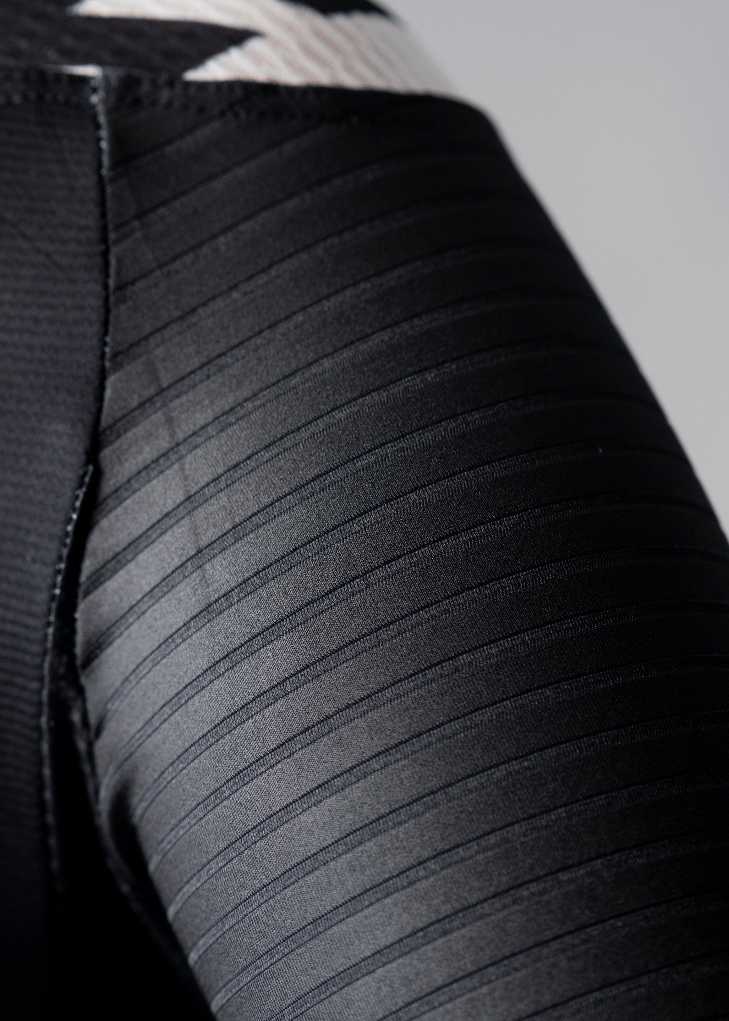 JERSEY ESSENZA BLACK MEN