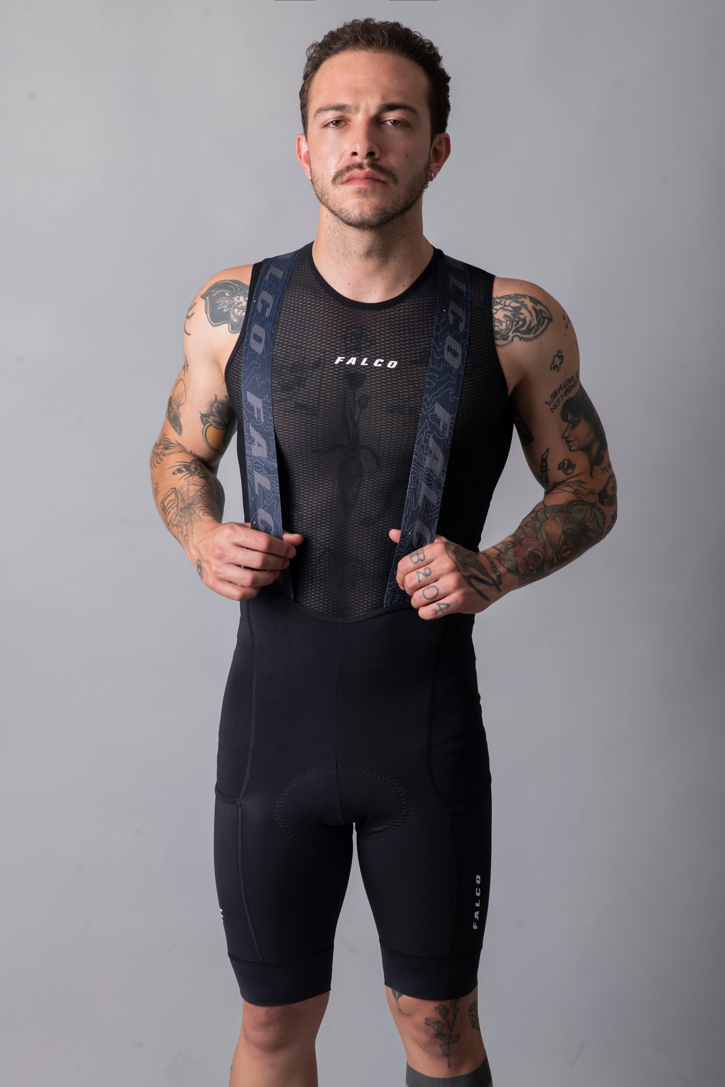 BASE LAYER BLACK